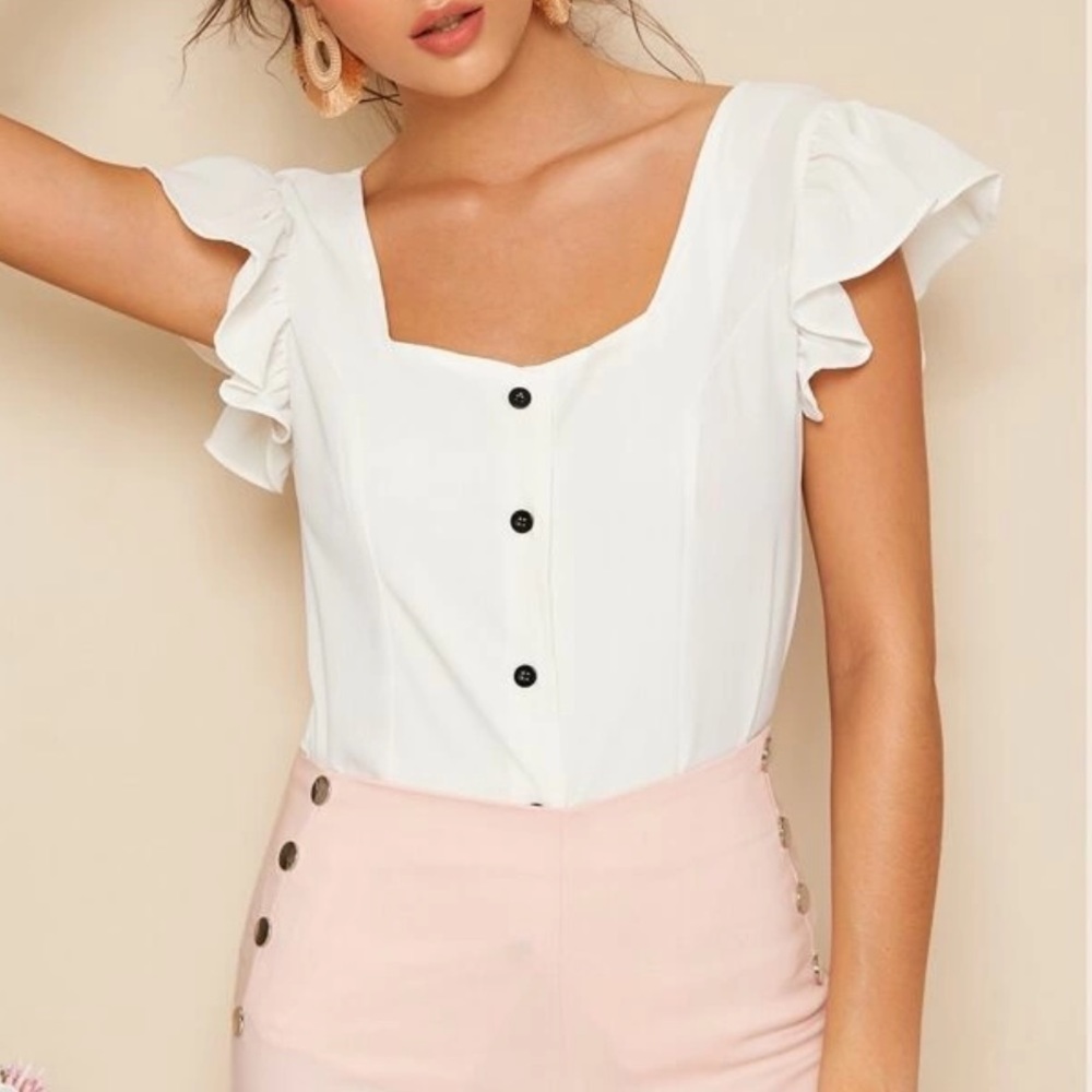 Button Front Ruffle Sleeve Top